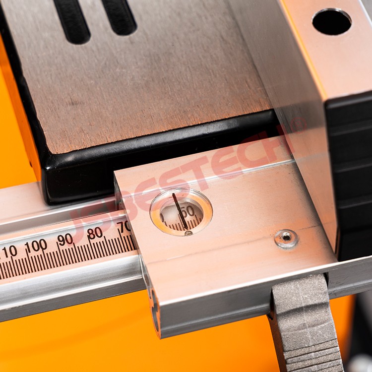 BS1002 Wood Saw Machine Efficient Band Saw for Wood Cutting